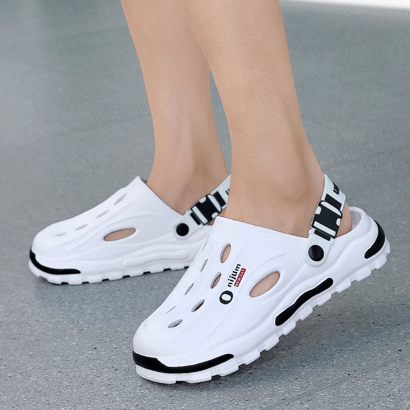 Summer Men's Beach Clogs EVA Soft Slippers Outdoor Sandals Fashion Slides For Men Casual Garden Shoes Male Women Beach Slippers